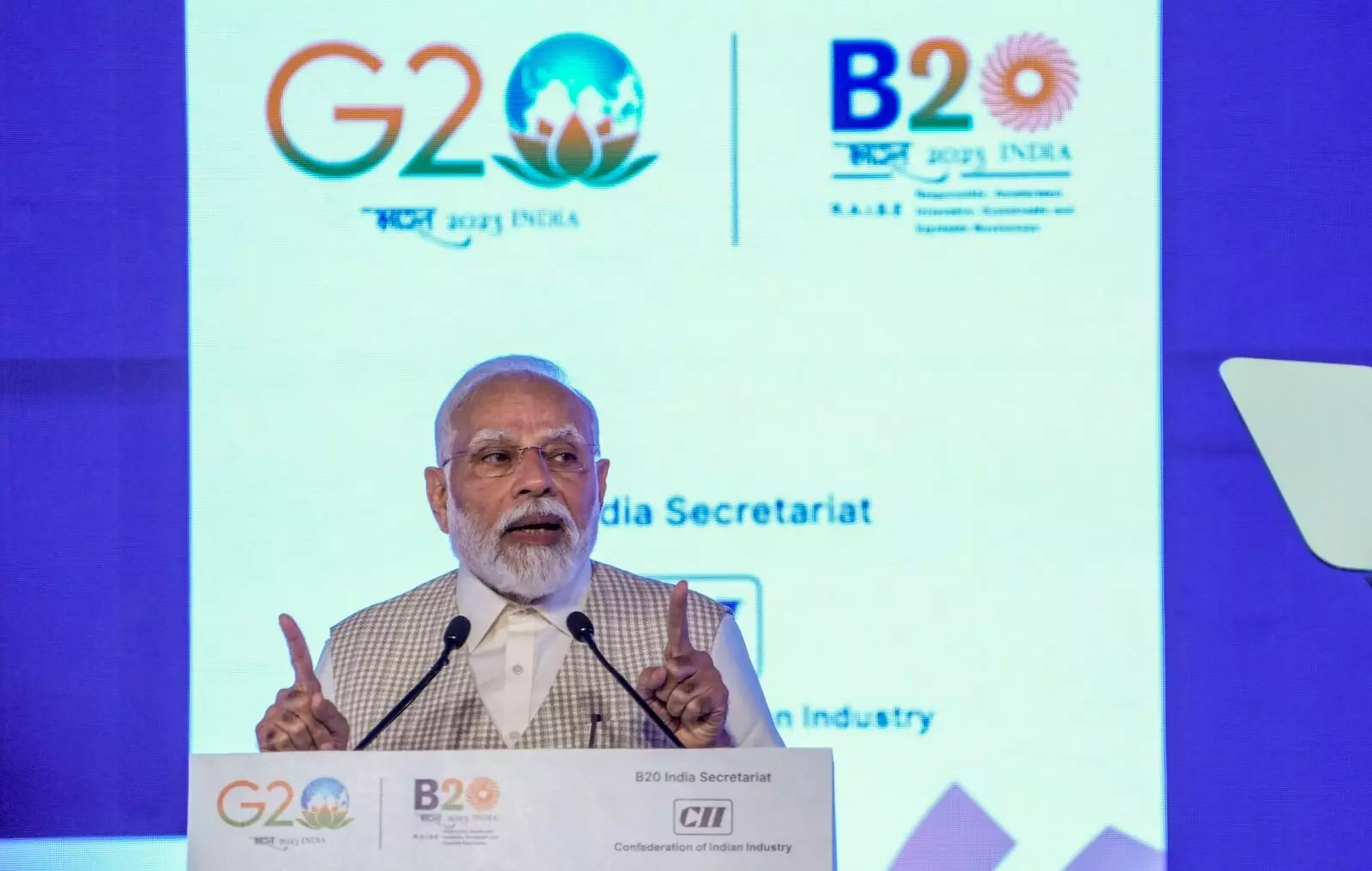 ಬಿ20 ಶೃಂಗಸಭೆ| ಭಾರತವು ಹಸಿರು ಇಂಧನದ ಮೇಲೆ ಗಮನ ಕೇಂದ್ರೀಕರಿಸಿದೆ: ಪ್ರಧಾನಿ ಮೋದಿ ಬಿ20 ಶೃಂಗಸಭೆ| ಭಾರತವು ಹಸಿರು ಇಂಧನದ ಮೇಲೆ ಗಮನ ಕೇಂದ್ರೀಕರಿಸಿದೆ: ಪ್ರಧಾನಿ ಮೋದಿ