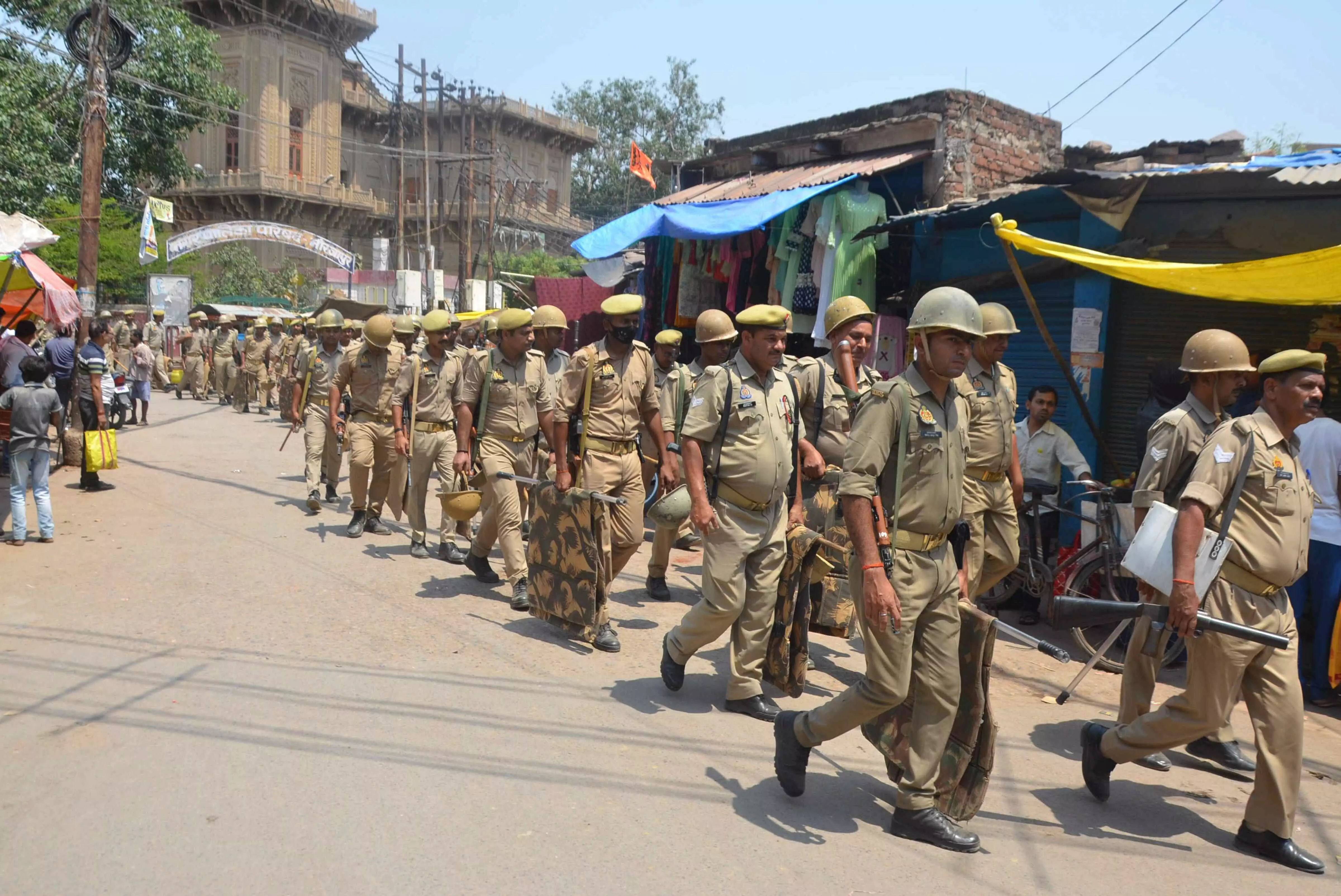 ನೂಹ್: ಸೋಮವಾರ ಹಿಂದುತ್ವ ಸಂಘಟನೆಗಳಿಂದ ಶೋಭಾಯಾತ್ರೆ, ಬಿಗಿ ಭದ್ರತೆ ನೂಹ್: ಸೋಮವಾರ ಹಿಂದುತ್ವ ಸಂಘಟನೆಗಳಿಂದ ಶೋಭಾಯಾತ್ರೆ, ಬಿಗಿ ಭದ್ರತೆ