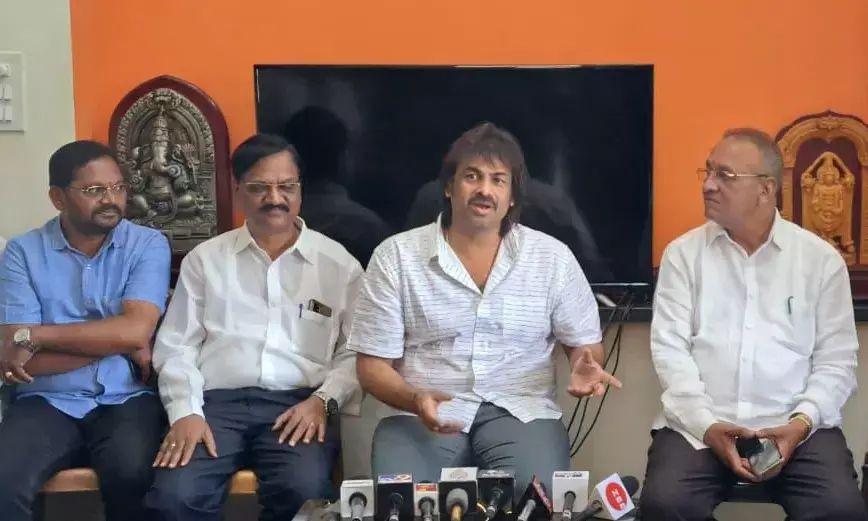 ಪ್ರಧಾನಿ ಇಸ್ರೋ ಗೆ ಭೇಟಿ ಕೊಟ್ಟಂತೆ ಮಣಿಪುರಕ್ಕೂ ಭೇಟಿ ಕೊಡಲಿ: ಸಚಿವ ಮಧು ಬಂಗಾರಪ್ಪ