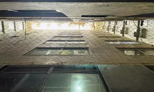 ವಿದ್ಯಾರ್ಥಿ ನಿಲಯಗಳಲ್ಲಿ ಆತ್ಮಹತ್ಯೆ ತಡೆಯಲು ಸ್ಪ್ರಿಂಗ್ ಫ್ಯಾನ್ ಬಳಿಕ ಈಗ ಬಾಲ್ಕನಿಗಳಲ್ಲಿ ಬಲೆಗಳ ಅಳವಡಿಕೆ