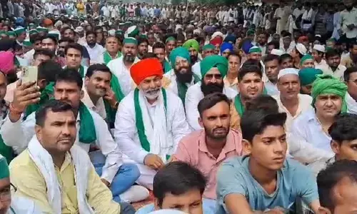 ನೂಹ್ ನಲ್ಲಿ VHP ಗೆ ಮೆರವಣಿಗೆ ಅವಕಾಶ ನೀಡಿದರೆ ಟ್ರ್ಯಾಕ್ಟರ್ ರ‍್ಯಾಲಿ; ಮಹಾ ಪಂಚಾಯತ್ ನಲ್ಲಿ ರೈತರ ಎಚ್ಚರಿಕೆ