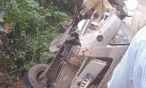 ಸುಳ್ಯ: ಅಡ್ಕಾರು ಮಾವಿನಕಟ್ಟೆ ಬಳಿ ಕಾರುಗಳ ಮಧ್ಯೆ ಸರಣಿ ಅಪಘಾತ