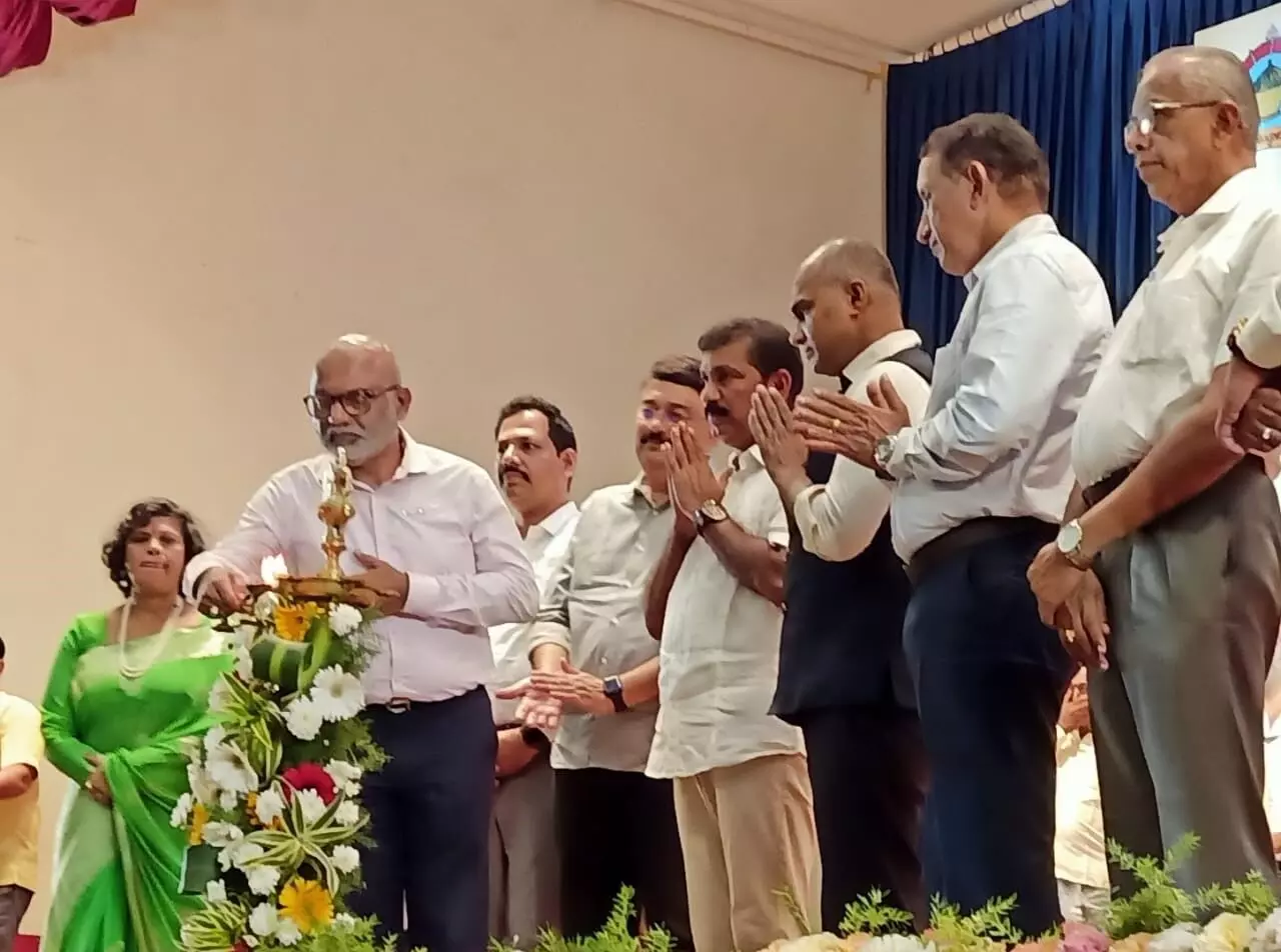 ಬಂಟ್ವಾಳ : ವಿದ್ಯಾರ್ಥಿ ವೇತನ ವಿತರಣೆ, ಅಭಿನಂದನಾ ಕಾರ್ಯಕ್ರಮ ಬಂಟ್ವಾಳ : ವಿದ್ಯಾರ್ಥಿ ವೇತನ ವಿತರಣೆ, ಅಭಿನಂದನಾ ಕಾರ್ಯಕ್ರಮ