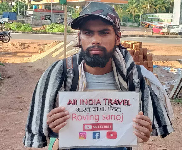 ದೇಶದ ವಿವಿಧ ಆಚಾರ-ವಿಚಾರ, ಸಂಸ್ಕೃತಿ ಅದ್ಯಾಯನಕ್ಕಾಗಿ ಕಾಲ್ನಡಿಗೆಯಲ್ಲಿ ದೇಶ ಪರ್ಯಾಟನೆ ದೇಶದ ವಿವಿಧ ಆಚಾರ-ವಿಚಾರ, ಸಂಸ್ಕೃತಿ ಅದ್ಯಾಯನಕ್ಕಾಗಿ ಕಾಲ್ನಡಿಗೆಯಲ್ಲಿ ದೇಶ ಪರ್ಯಾಟನೆ