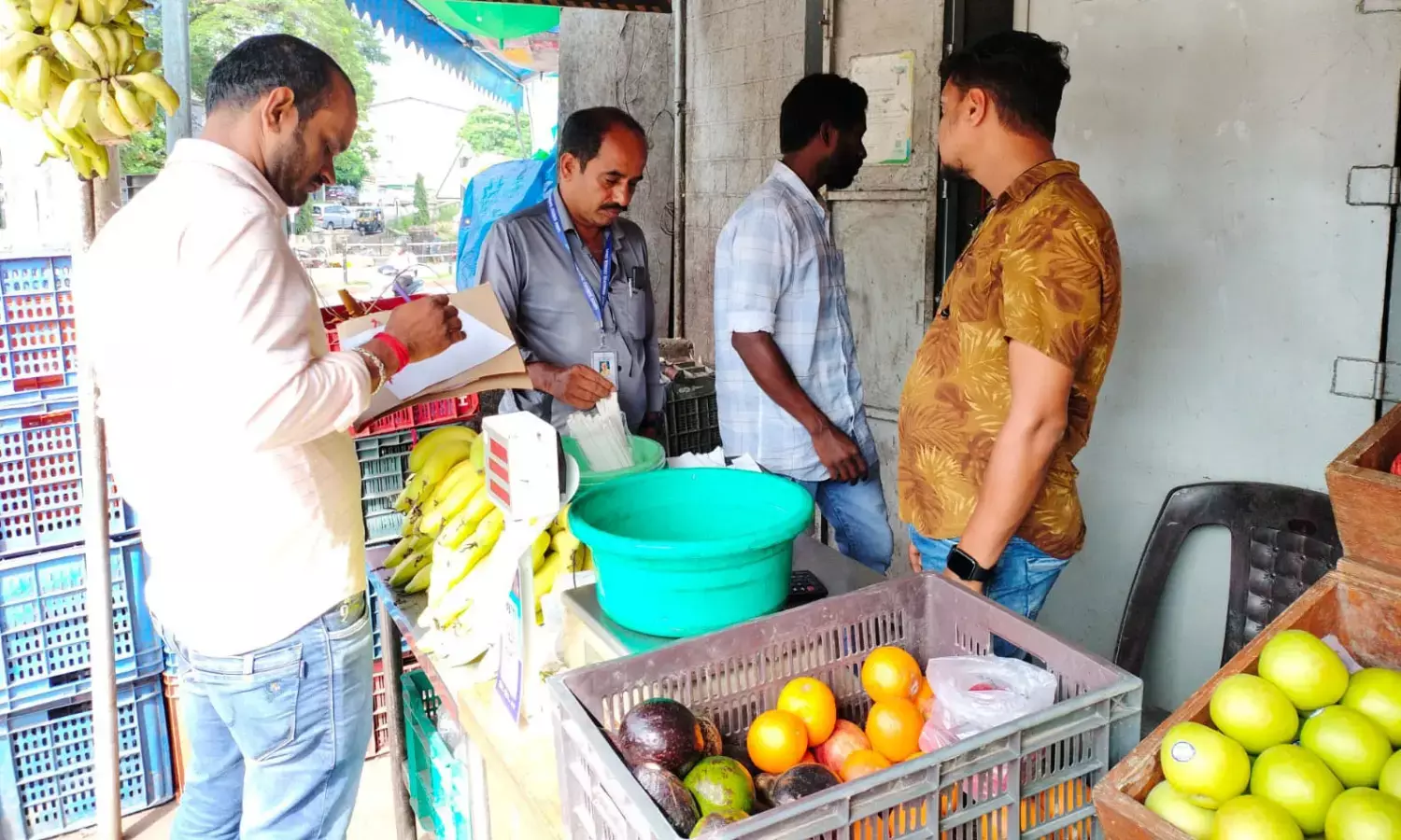 ಉಡುಪಿ: ನಿಷೇಧಿತ ಪ್ಲಾಸ್ಟಿಕ್ ವಶ; ದಂಡ ವಸೂಲಿ