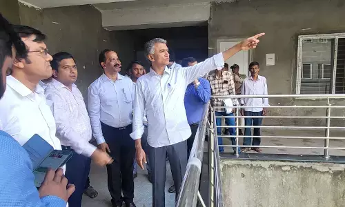 ಮಂಗಳೂರು | ಕಂದಾಯ ಸಚಿವರಿಂದ ದ.ಕ. ಜಿಲ್ಲಾಧಿಕಾರಿಯ ನೂತನ ಕಚೇರಿ ಕಾಮಗಾರಿ ಪರಿಶೀಲನೆ