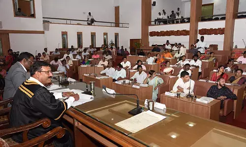 ಕೋಟಿ ಸೂರಿದರೂ ಬಗೆಹರಿಯದ ಒಳಚರಂಡಿ ಅವ್ಯವಸ್ಥೆ: ಮನಪಾ ಸಾಮಾನ್ಯ ಸಭೆಯಲ್ಲಿ ಸದಸ್ಯರ ಆಕ್ರೋಶ