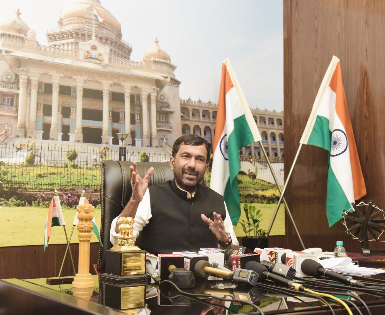 ಲೋಕಸಭಾ ಚುನಾವಣೆಯಲ್ಲಿಯೂ ಬಿಜೆಪಿಗೆ ತಕ್ಕ ಪಾಠ: ಸಲೀಂ ಅಹ್ಮದ್ ವಾಗ್ದಾಳಿ