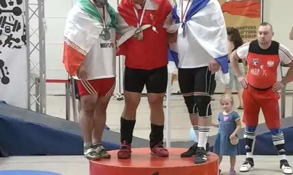 ಇಸ್ರೇಲಿ ಸ್ಪರ್ಧಿಗೆ ಹಸ್ತಲಾಘವ ನೀಡಿದ ಇರಾನಿನ ಕ್ರೀಡಾಪಟುಗೆ ಜೀವಾವಧಿ ನಿಷೇಧ