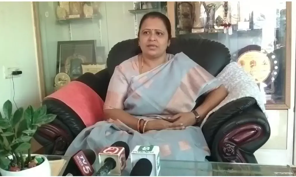 ಹುಬ್ಬಳ್ಳಿ ಈದ್ಗಾ ಮೈದಾನದಲ್ಲಿ ಮೂರು ದಿನ ಗಣೇಶೋತ್ಸವಕ್ಕೆ ಅವಕಾಶ: ಮೇಯರ್ ಸ್ಪಷ್ಟನೆ