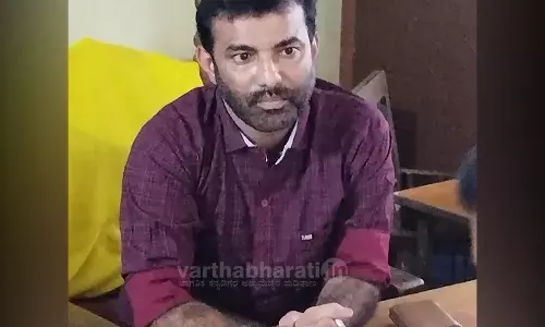 ಅಜೆಕಾರು ನಾಡ ಕಚೇರಿಗೆ ಲೋಕಾಯುಕ್ತ ದಾಳಿ; ಕಂದಾಯ ಇಲಾಖಾ ಸಿಬ್ಬಂದಿ ವಶಕ್ಕೆ