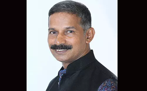 ರಾಜ್ಯಮಟ್ಟದ ಉತ್ತಮ ಶಿಕ್ಷಕ ಪ್ರಶಸ್ತಿಗೆ ನರೇಂದ್ರ ಕುಮಾರ್ ಕೋಟ ಆಯ್ಕೆ ರಾಜ್ಯಮಟ್ಟದ ಉತ್ತಮ ಶಿಕ್ಷಕ ಪ್ರಶಸ್ತಿಗೆ ನರೇಂದ್ರ ಕುಮಾರ್ ಕೋಟ ಆಯ್ಕೆ