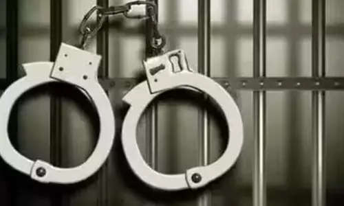 ಬುಡಕಟ್ಟು ಮಹಿಳೆಯ ಬೆತ್ತಲೆ ಮೆರವಣಿಗೆ ನಡೆಸಿದ ಪ್ರಕರಣ; ಪತಿ ಸೇರಿದಂತೆ ಮೂವರ ಬಂಧನ