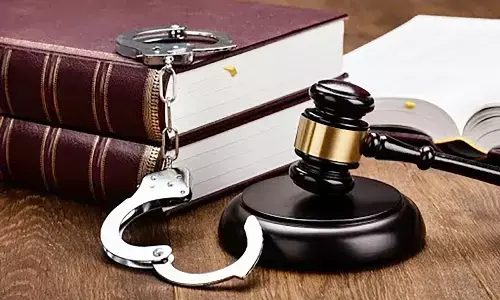 ತಾಯಿಯ ಸಾಕ್ಷಿ ಆಧರಿಸಿ ಮಗನಿಗೆ ಜೀವಾವಧಿ ಶಿಕ್ಷೆ!