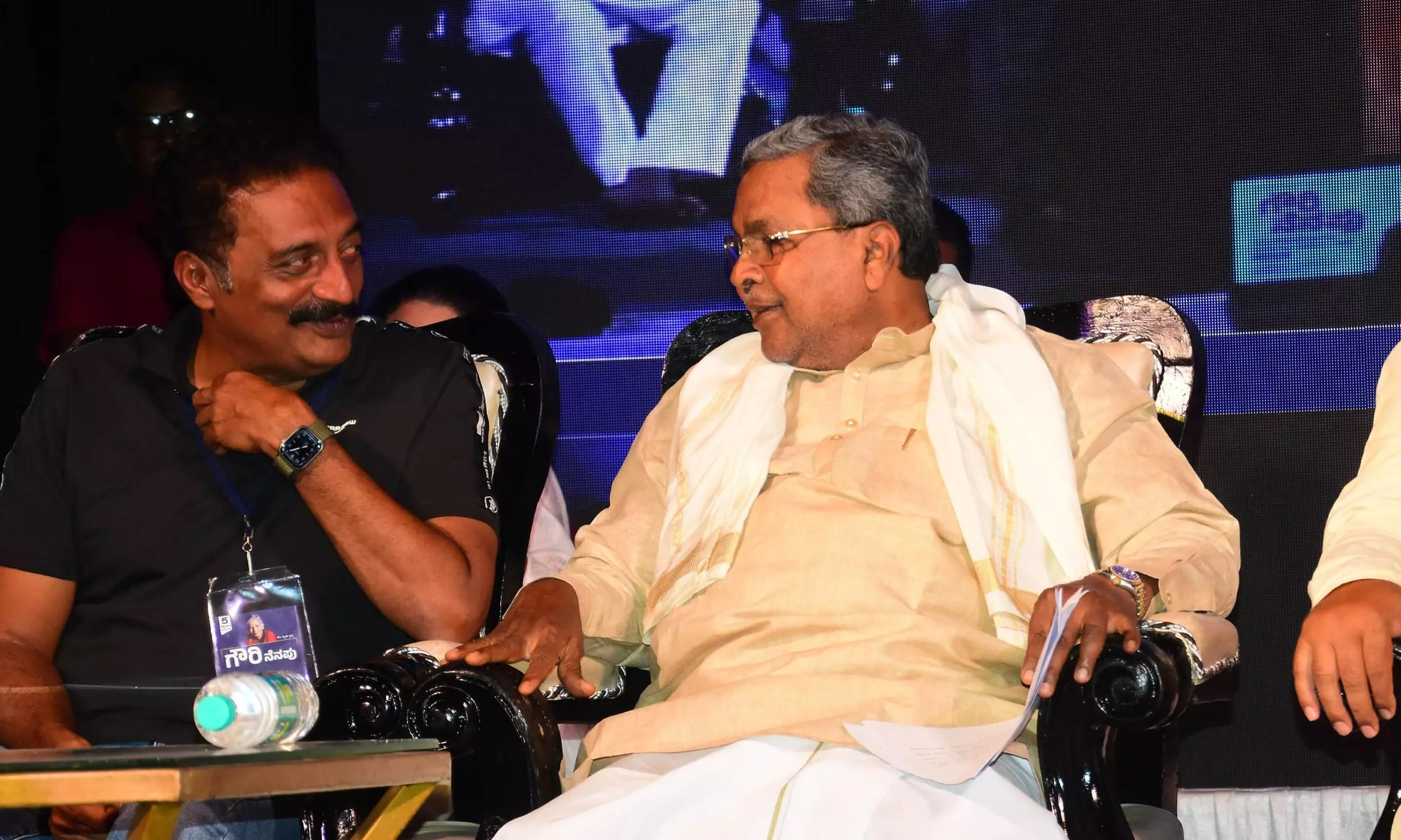 ಕೋಮುವಾದಿಗಳ ಹತ್ಯೆ ಬೆದರಿಕೆಗೆ ಹೆದರುವವರು ನಾವಲ್ಲ: ಸಿಎಂ ಸಿದ್ದರಾಮಯ್ಯ ಕೋಮುವಾದಿಗಳ ಹತ್ಯೆ ಬೆದರಿಕೆಗೆ ಹೆದರುವವರು ನಾವಲ್ಲ: ಸಿಎಂ ಸಿದ್ದರಾಮಯ್ಯ