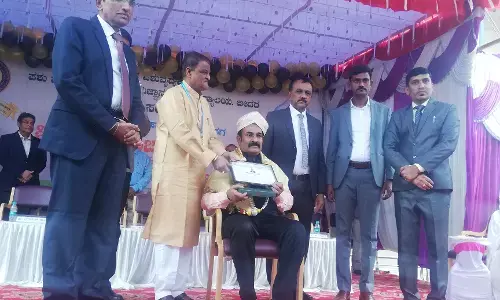ಡಾ. ಎ.ಟಿ. ರಾಮಚಂದ್ರ ನಾಯ್ಕರಿಗೆ ಅತ್ಯುತ್ತಮ ಶಿಕ್ಷಕ ಪ್ರಶಸ್ತಿ