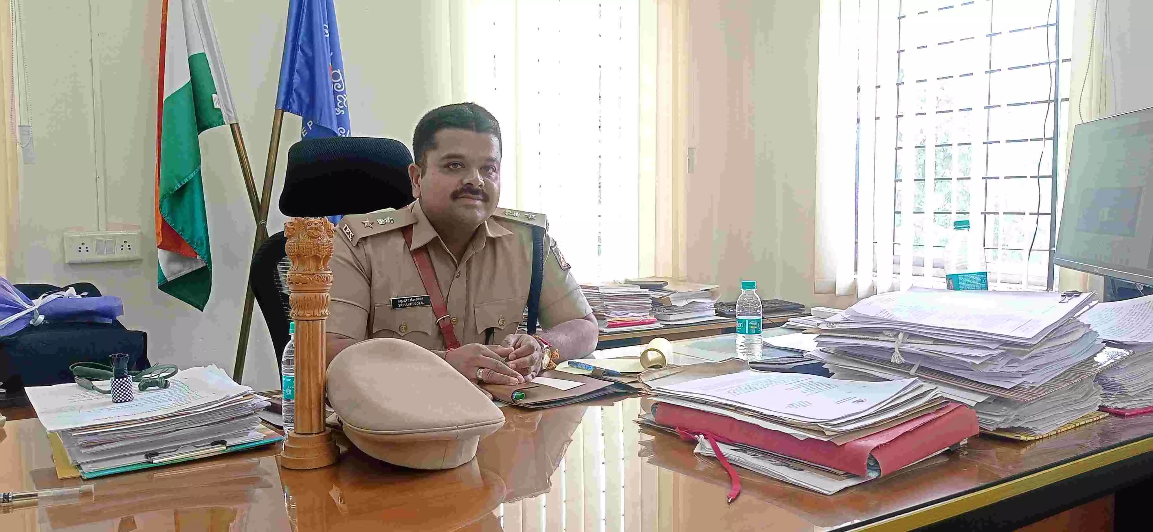 ಮಂಗಳೂರು: ನೂತನ ಡಿಸಿಪಿ ಅಧಿಕಾರ ಸ್ವೀಕಾರ ಮಂಗಳೂರು: ನೂತನ ಡಿಸಿಪಿ ಅಧಿಕಾರ ಸ್ವೀಕಾರ