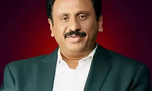 ಶಿಕ್ಷಕರು ವಿದ್ಯಾರ್ಥಿಗಳಲ್ಲಿ ಪ್ರಜಾಸತ್ತಾತ್ಮಕ ಮೌಲ್ಯಗಳನ್ನು ಉತ್ತೇಜಿಸಬೇಕು: ಡಾ.ಎಂ.ಸಿ.ಸುಧಾಕರ್