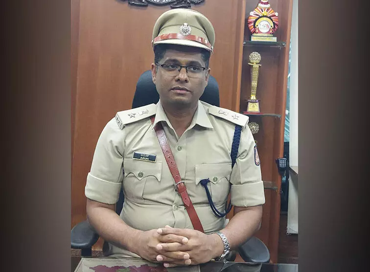 ಉಡುಪಿ| ಅನೈತಿಕ ಪೊಲೀಸ್ಗಿರಿ ವಿರುದ್ಧ ಕಾನೂನು ಕ್ರಮ: ನೂತನ ಎಸ್ಪಿ ಡಾ.ಕೆ.ಅರುಣ್ ಉಡುಪಿ| ಅನೈತಿಕ ಪೊಲೀಸ್ಗಿರಿ ವಿರುದ್ಧ ಕಾನೂನು ಕ್ರಮ: ನೂತನ ಎಸ್ಪಿ ಡಾ.ಕೆ.ಅರುಣ್