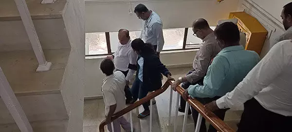 ಸುರತ್ಕಲ್: ವಿಧಾನ ಪರಿಷತ್ ಸರಕಾರಿ ಭರವಸೆಗಳ ಸಮಿತಿಯಿಂದ ರಸ್ತೆ ಅಗಲೀಕರಣ ಪರಿಶೀಲನೆ