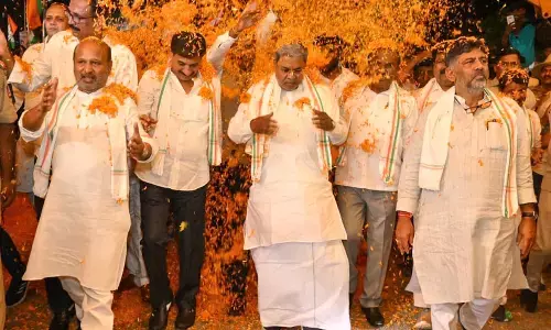 ʼಭಾರತ್ ಜೋಡೊʼ ನೆನಪಿನ ಪಾದಯಾತ್ರೆ: ರಾಮನಗರದಲ್ಲಿ ಕಾರ್ಯಕರ್ತರೊಂದಿಗೆ ಹೆಜ್ಜೆ ಹಾಕಿದ ಸಿಎಂ, ಡಿಸಿಎಂ​