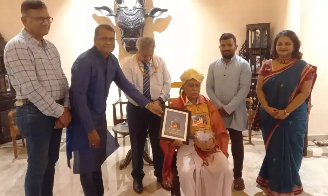 ಹಿರಿಯ ನೇಕಾರ ಸೀತಾರಾಮ ಶೆಟ್ಟಿಗಾರ್‌ಗೆ ಪ್ರಶಸ್ತಿ ಪ್ರದಾನ
