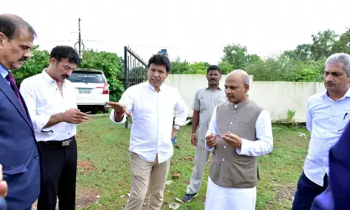 ಆರೋಗ್ಯ ವಿವಿ ಪ್ರಾದೇಶಿಕ ಕೇಂದ್ರ: ಮೇರಿಹಿಲ್‌ನಲ್ಲಿ ಸಚಿವರಿಂದ ಸ್ಥಳ ಪರಿಶೀಲನೆ