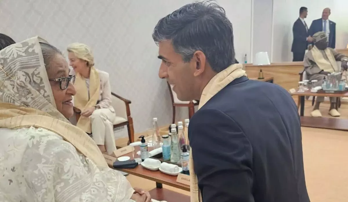 ಜಿ-20 ಶೃಂಗಸಭೆಯಲ್ಲಿ ರಿಷಿ ಸುನಕ್ ಹಾಗೂ ಶೇಖ್ ಹಸೀನಾ ನಡುವೆ ಸುಮಧುರ ಭೇಟಿ ಜಿ-20 ಶೃಂಗಸಭೆಯಲ್ಲಿ ರಿಷಿ ಸುನಕ್ ಹಾಗೂ ಶೇಖ್ ಹಸೀನಾ ನಡುವೆ ಸುಮಧುರ ಭೇಟಿ