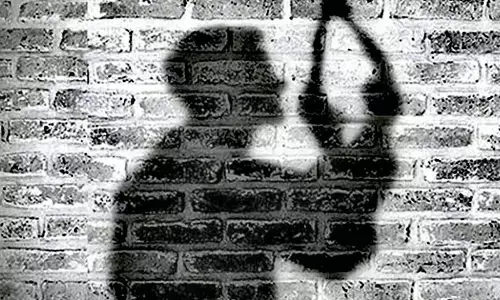 ಭಾರತದಲ್ಲಿ ಕಳೆದೊಂದು ದಶಕದಲ್ಲಿ ಆತ್ಮಹತ್ಯೆ ಮಾಡಿಕೊಂಡ ವಿದ್ಯಾರ್ಥಿಗಳ ಸಂಖ್ಯೆಯಲ್ಲಿ ಹೆಚ್ಚಳ: ಎನ್‌ಸಿಆರ್‌ಬಿ ಡೇಟಾ