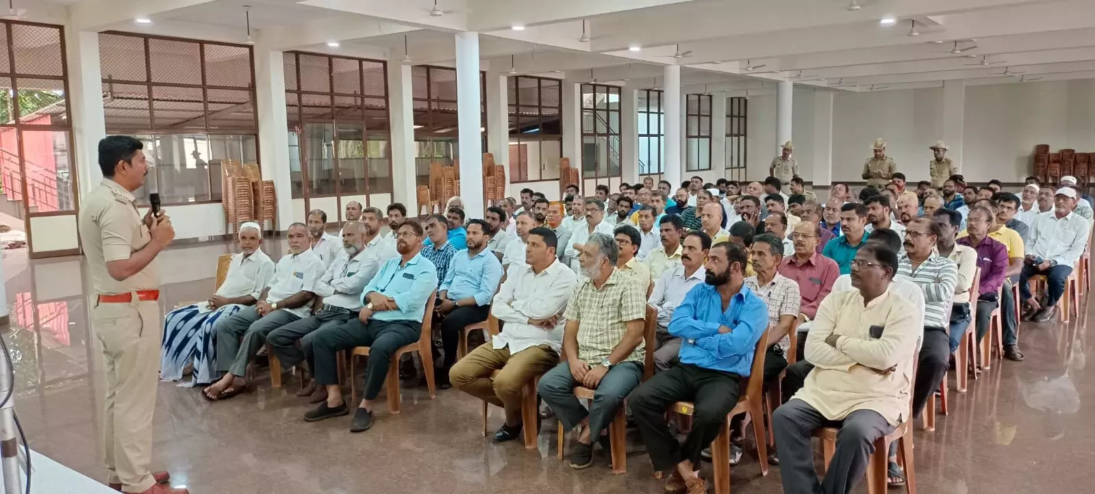 ಸುರತ್ಕಲ್‌: ಗಣೇಶೋತ್ಸವ ಮತ್ತು ಮೀಲಾದುನ್ನಬಿ ಪ್ರಯುಕ್ತ ಸಾರ್ವಜನಿಕ ಶಾಂತಿ ಸಭೆ