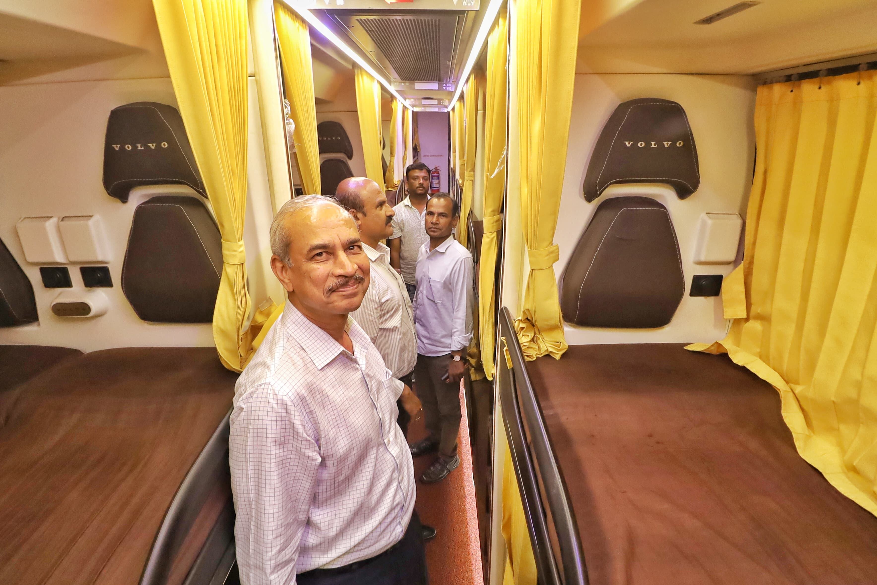 ಉತ್ತರ ಪ್ರದೇಶ ಸರಕಾರದ ಹಿರಿಯ ಅಧಿಕಾರಿಗಳ ತಂಡದಿಂದ KSRTC ಕೇಂದ್ರ ಕಚೇರಿಗೆ ಭೇಟಿ