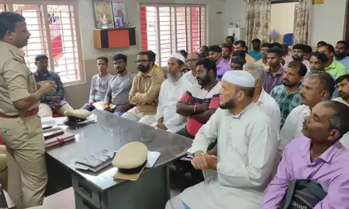 ಗಣೇಶನ ಹಬ್ಬಕ್ಕೆ ಡಿಜೆ ಇಲ್ಲ, ಕಾನೂನು ಉಲ್ಲಂಘಿಸಿದರೆ ಕ್ರಮ: ಪೊಲೀಸ್ ಠಾಣಾಧಿಕಾರಿ ಸೂಚನೆ