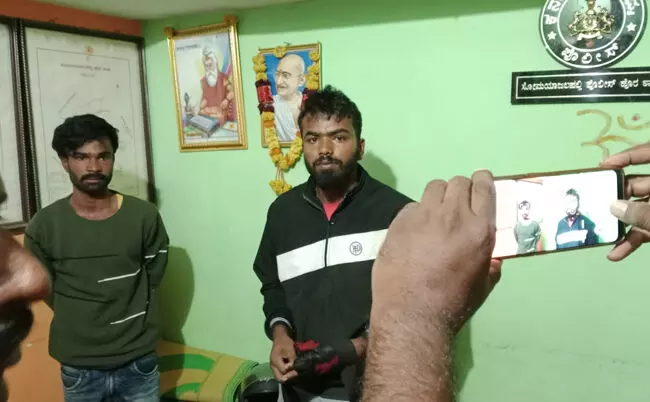 ಕೋಲಾರ | ಬಾಲಕನ ಅಪಹರಣ: ಗಂಟೆಯೊಳಗಡೆ ಆರೋಪಿಗಳನ್ನು ಬಂಧಿಸಿದ ಪೊಲೀಸರು