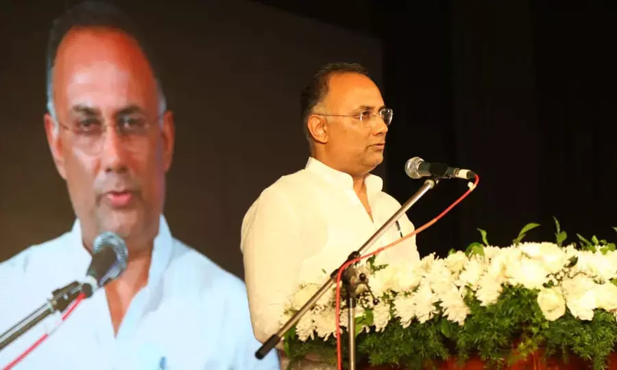 ಬಿಜೆಪಿ ಅಜ್ಞಾನ ಪ್ರದರ್ಶಿಸುತ್ತಿದೆ: ದಿನೇಶ್ ಗುಂಡೂರಾವ್