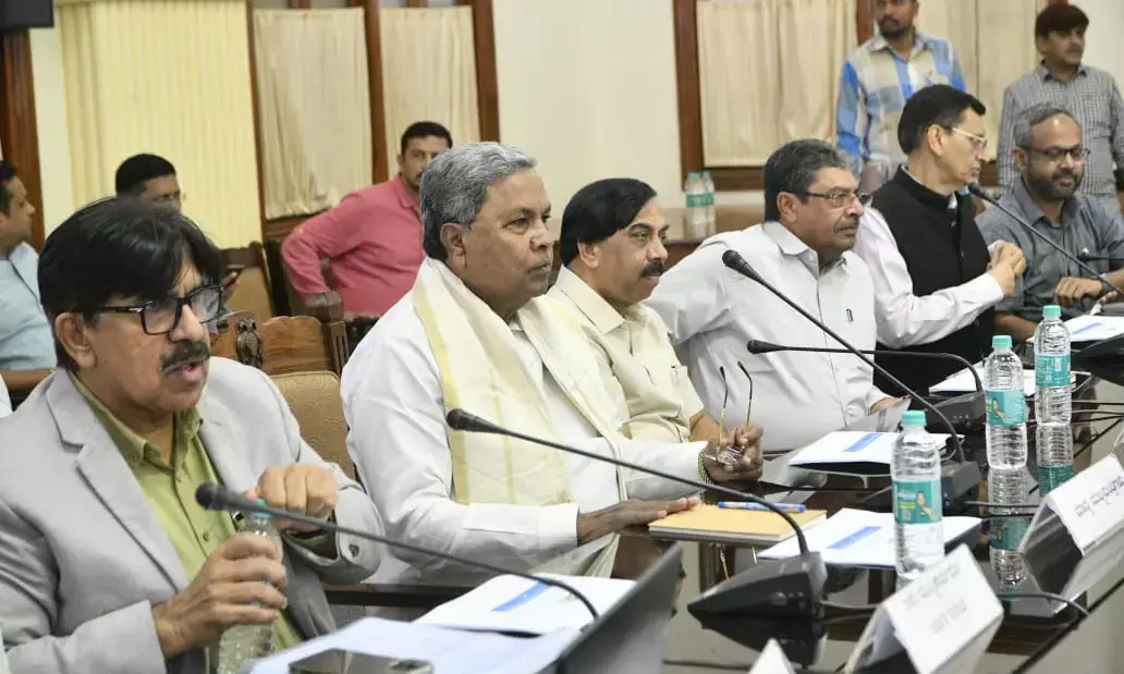 ಗೋವಾದಿಂದ ಅಕ್ರಮ ಮದ್ಯ ಸಾಗಾಣಿಕೆ ತಡೆಯಿರಿ: ಅಧಿಕಾರಿಗಳಿಗೆ ಸಿಎಂ ಸಿದ್ದರಾಮಯ್ಯ ಸೂಚನೆ