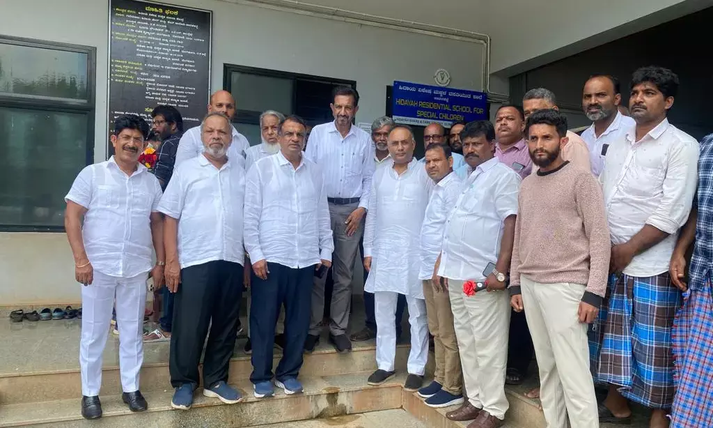 ಕಾವಲಕಟ್ಟೆ: ಹಿದಾಯ ಪುನರ್ವಸತಿ ಕಾಲನಿಗೆ ಉಸ್ತುವಾರಿ ಸಚಿವ ದಿನೇಶ್ ಗುಂಡೂರಾವ್ ಭೇಟಿ