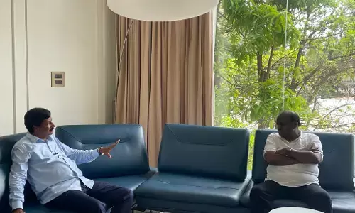 ಕುಮಾರಸ್ವಾಮಿ ಅವರ ನಿವಾಸಕ್ಕೆ ಭೇಟಿ ನೀಡಿದ ಬಿಜೆಪಿ ಶಾಸಕ ರಮೇಶ್ ಜಾರಕಿಹೊಳಿ ಮೈತ್ರಿ ಬಗ್ಗೆ ಹೇಳಿದ್ದೇನು?