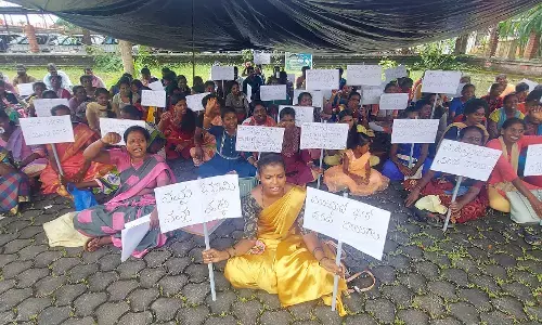 ಕೊರಗರಿಗೆ ಕೃಷಿ ಭೂಮಿಗಾಗಿ ಅಹೋರಾತ್ರಿ ಧರಣಿ ಸತ್ಯಾಗ್ರಹ