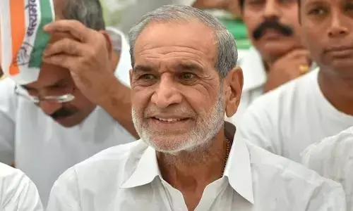 ಸಿಕ್ಖರ ಹತ್ಯೆ ಪ್ರಕರಣದಿಂದ ಕಾಂಗ್ರೆಸ್ ನಾಯಕ ಸಜ್ಜನ್ ಕುಮಾರ್, ಇತರ ಆರೋಪಿಗಳ ಖುಲಾಸೆ