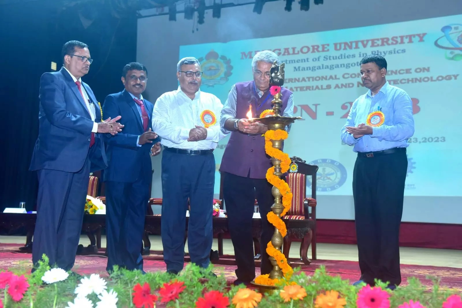 ಸಂಶೋಧನೆ ಯಶಸ್ಸನ್ನು ಕಾಣಲು ತಾಳ್ಮೆ, ಕಠಿಣ ಪರಿಶ್ರಮ ಅಗತ್ಯ: ರಾಮಚಂದ್ರರಾವ್ ಸಂಶೋಧನೆ ಯಶಸ್ಸನ್ನು ಕಾಣಲು ತಾಳ್ಮೆ, ಕಠಿಣ ಪರಿಶ್ರಮ ಅಗತ್ಯ: ರಾಮಚಂದ್ರರಾವ್