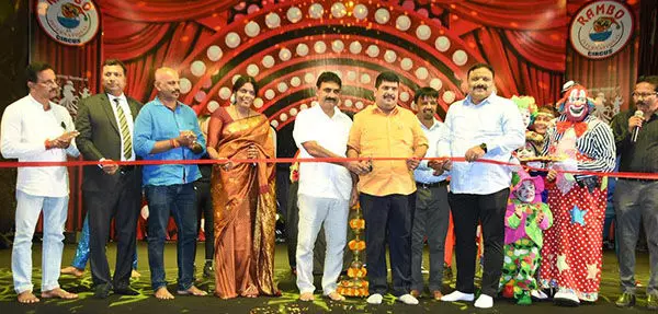 ಮಂಗಳೂರಿನಲ್ಲಿ ರಾಂಬೋ ಸರ್ಕಸ್ ಆರಂಭ ಮಂಗಳೂರಿನಲ್ಲಿ ರಾಂಬೋ ಸರ್ಕಸ್ ಆರಂಭ