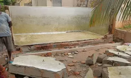 ಹಾಸ್ಟೆಲ್ ನ ನೀರಿನ ತೊಟ್ಟಿ ಗೋಡೆ ಕುಸಿದು ಬಾಲಕ ಮೃತ್ಯು