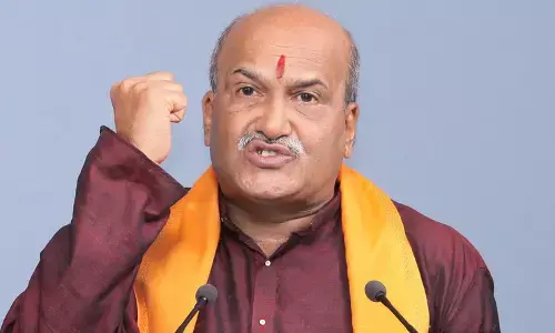 ಹುಬ್ಬಳ್ಳಿ‌ ಈದ್ಗಾ ಮೈದಾನದಲ್ಲಿ ಪ್ರಚೋದನಾಕಾರಿ ಹೇಳಿಕೆ: ಪ್ರಮೋದ್ ಮುತಾಲಿಕ್ ವಿರುದ್ಧ ಎಫ್‌ಐಆರ್