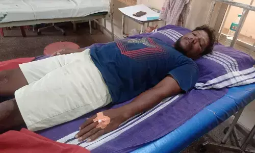 ಗಂಗೊಳ್ಳಿ | ದಲಿತ ಯುವಕನಿಗೆ ಜಾತಿ ನಿಂದನೆ ಆರೋಪ: ರಾಜಿ ಸಂಧಾನ ಮಾಡಿದ ದಸಂಸ ಮುಖಂಡನಿಗೆ ಹಲ್ಲೆ; ಆಸ್ಪತ್ರೆಗೆ ದಾಖಲು