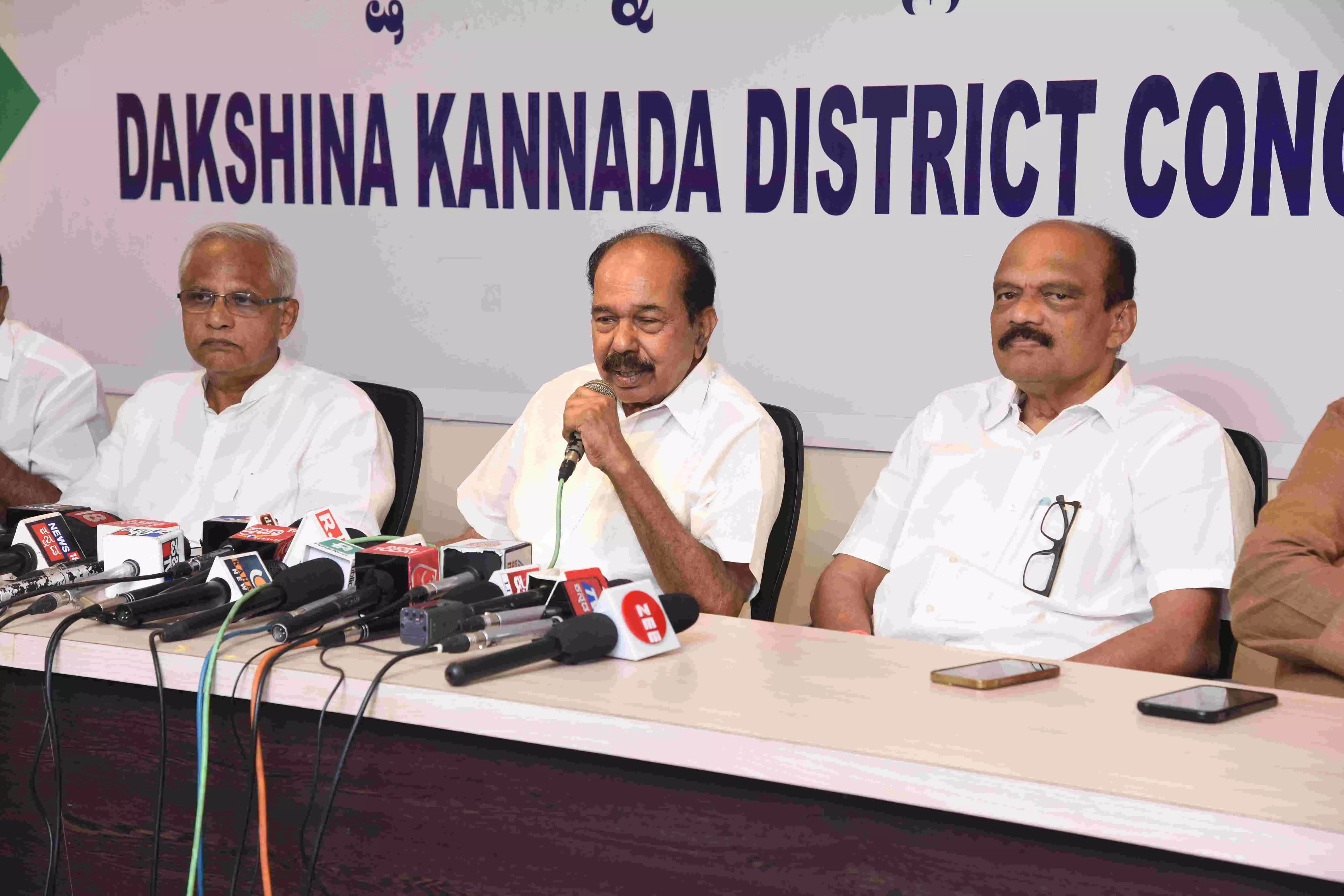 ಮೋದಿ ಸರಕಾರದಿಂದ ಮಹಿಳೆಯರ ಪರ ಮೊಸಳೆ ಕಣ್ಣೀರು: ವೀರಪ್ಪ ಮೊಯ್ಲಿ ಟೀಕೆ