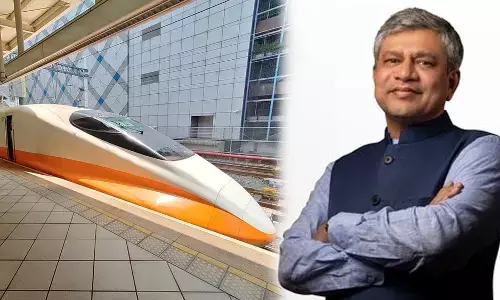 6 ತಿಂಗಳಲ್ಲಿ ಗುಜರಾತ್‌ನಲ್ಲಿ ಹೈಸ್ಪೀಡ್ ರೈಲು: ರೈಲ್ವೆ ಸಚಿವ ಅಶ್ವಿನಿ ವೈಷ್ಣವ್ ಘೋಷಣೆ