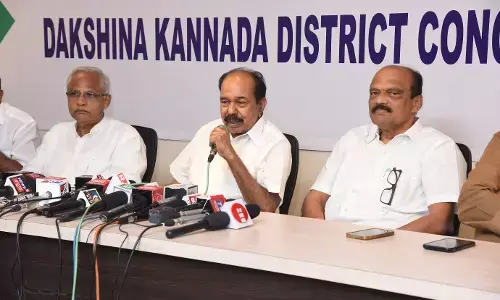 ಮೋದಿ ಸರಕಾರದಿಂದ ಮಹಿಳೆಯರ ಪರ ಮೊಸಳೆ ಕಣ್ಣೀರು: ವೀರಪ್ಪ ಮೊಯ್ಲಿ ಟೀಕೆ