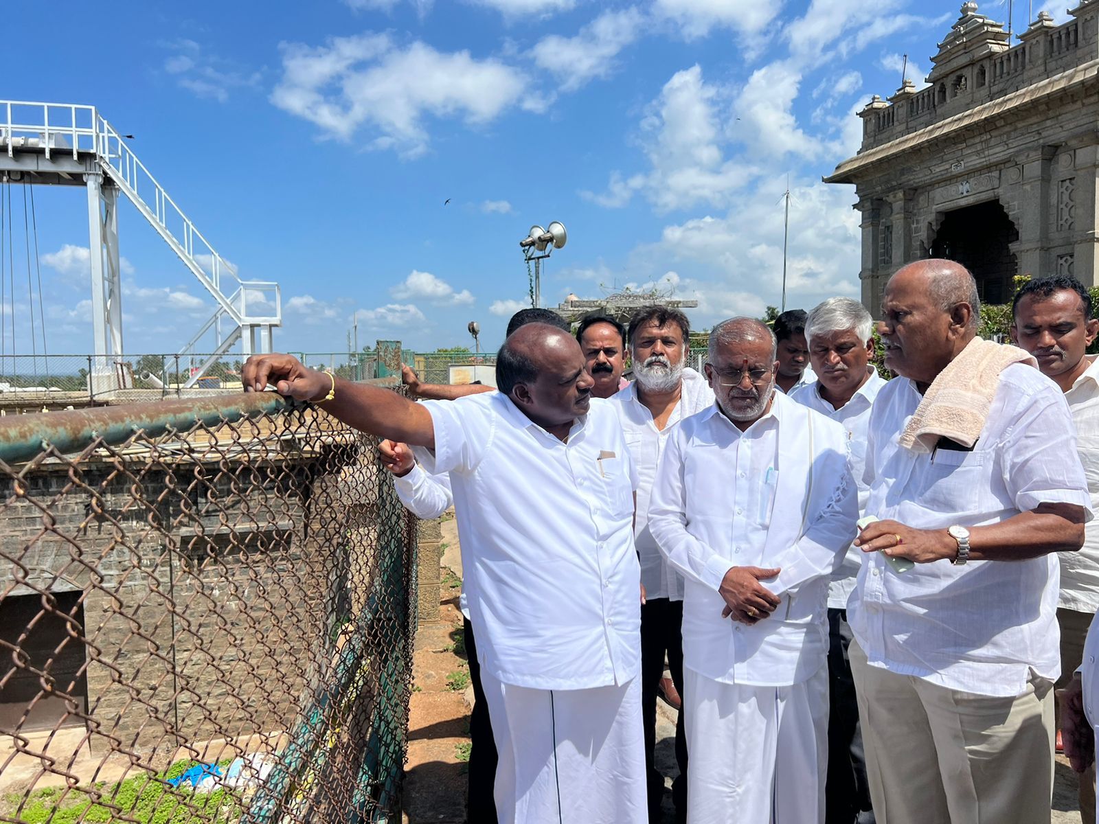 ತಮಿಳುನಾಡಿಗೆ ಕಾವೇರಿ ನೀರು ಬಿಟ್ಟ ಪರಿಣಾಮ KRS ಜಲಾಶಯ ಬರಿದಾಗಿದೆ: ಎಚ್‌.ಡಿ ಕುಮಾರಸ್ವಾಮಿ