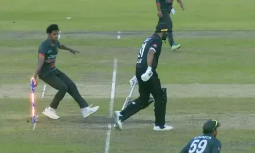 ಔಟಾಗಿದ್ದ ಇಶ್‌ ಸೋಧಿಯನ್ನು ಮತ್ತೆ ಬ್ಯಾಟಿಂಗ್‌ಗೆ ಕರೆದ ಬಾಂಗ್ಲಾ, ಹೃದಯ ಗೆದ್ದ ಕ್ರೀಡಾ ಸ್ಪೂರ್ತಿ