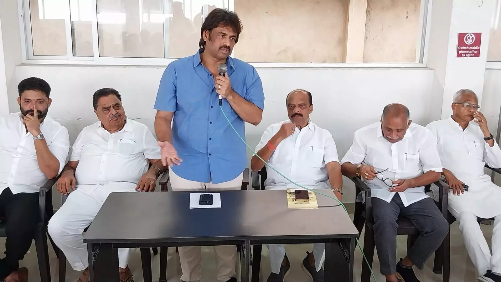 ದೇಶದ ರಾಜಕೀಯ ಚಿತ್ರಣ ಬದಲಾಗಲು ಮಂಗಳೂರಿನ ಫಲಿತಾಂಶ ನಾಂದಿ ಹಾಡಲಿದೆ : ಮಧು ಬಂಗಾರಪ್ಪ ದೇಶದ ರಾಜಕೀಯ ಚಿತ್ರಣ ಬದಲಾಗಲು ಮಂಗಳೂರಿನ ಫಲಿತಾಂಶ ನಾಂದಿ ಹಾಡಲಿದೆ : ಮಧು ಬಂಗಾರಪ್ಪ